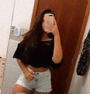  Mariana Bazán
