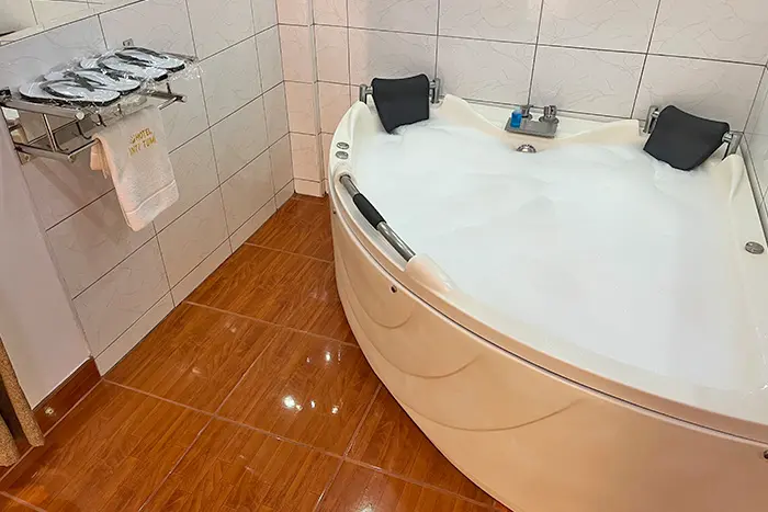 jacuzzi-3